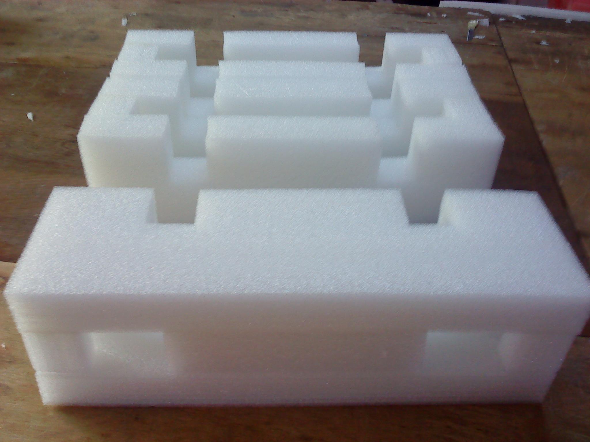 鋁型材機箱珍珠棉包裝